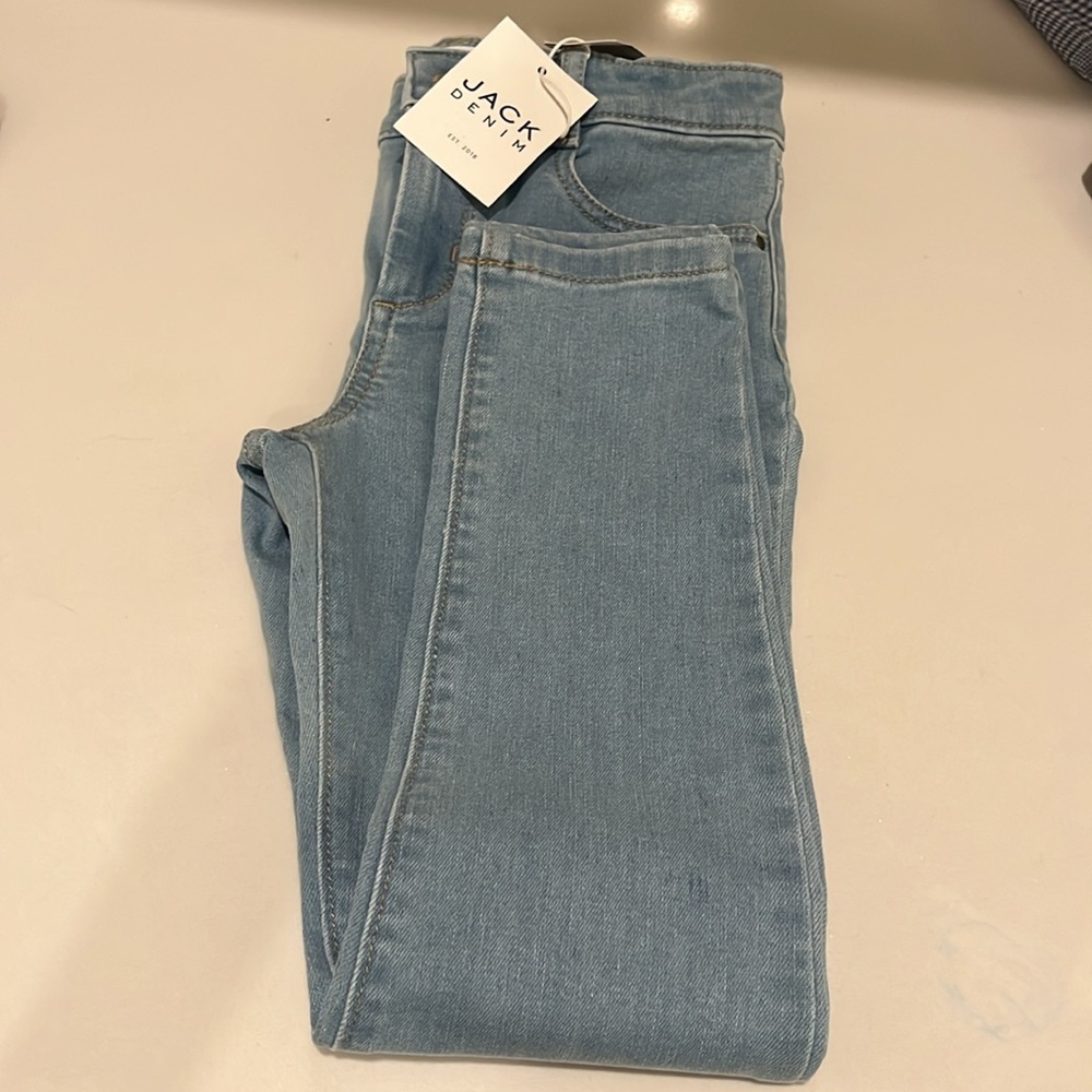 Janie and Jack boys light denim jeans Size 8
NWT